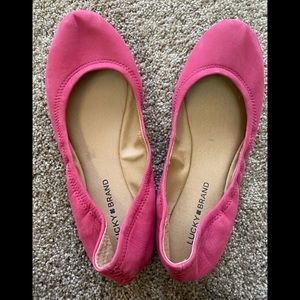 Never worn Lucky Brand hot pink ballet flats.